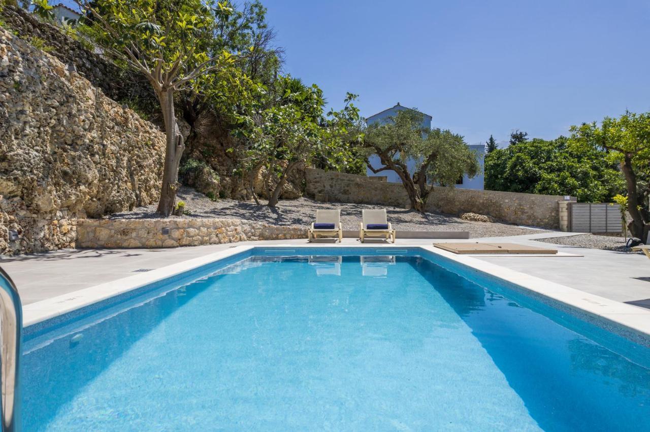 Villa Eva Provarma Esterno foto