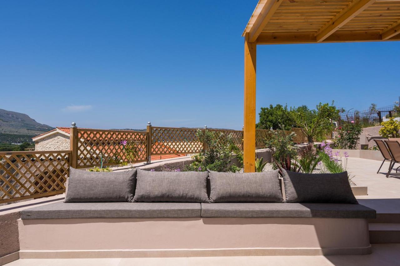 Villa Eva Provarma Esterno foto