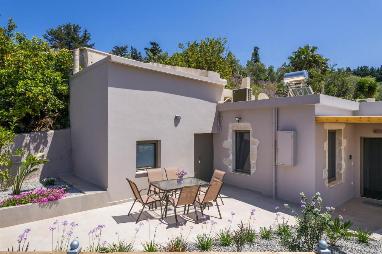 Villa Eva Provarma Esterno foto