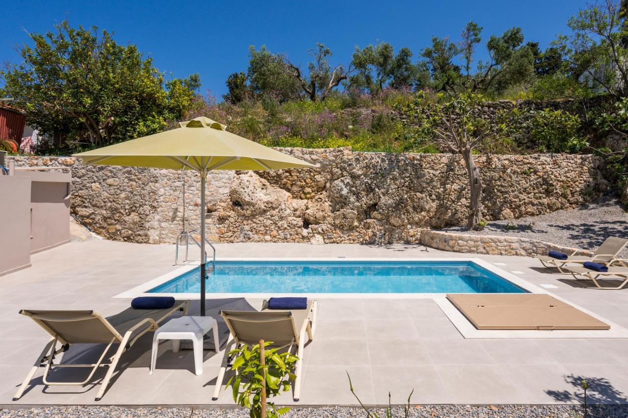 Villa Eva Provarma Esterno foto