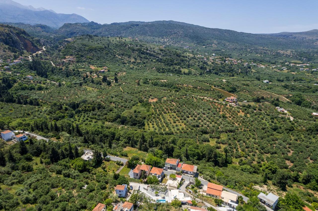 Villa Eva Provarma Esterno foto